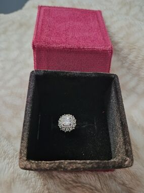 Charmed Aroma Silver Halo Cocktail Ring